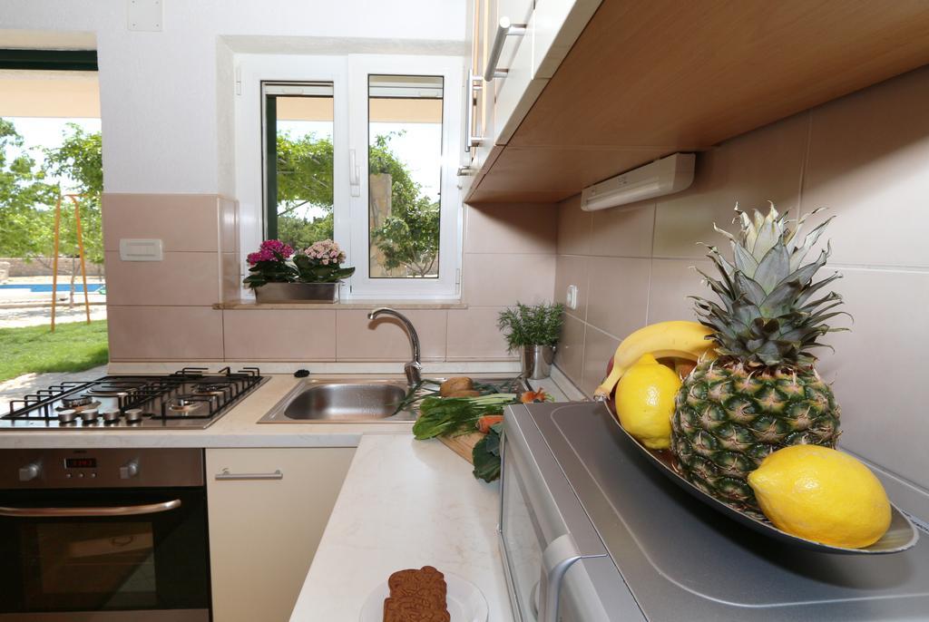 Villa Silentio, Complete Privacy Near Makarska Podgora Camera foto